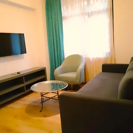 Stylish Flat In Kaleici Near Hadrian's Gate 安塔利亚